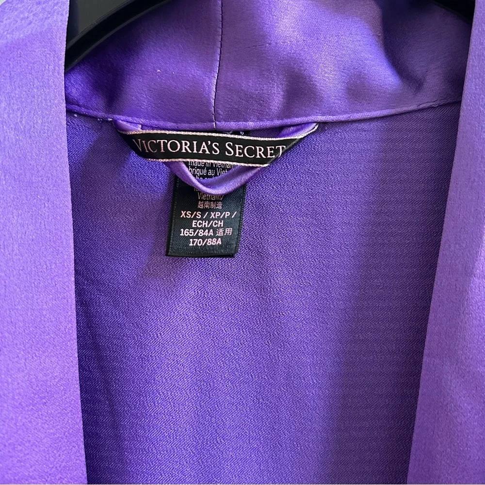 NWOT Victoria’s Secret Purple Black Luxe Collection Lace Trim Kimono Robe, XS/S - Picture 11 of 11